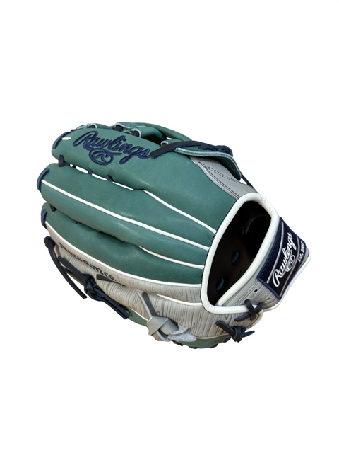 Heart of the Hide 12.75" Outfield Glove RHT