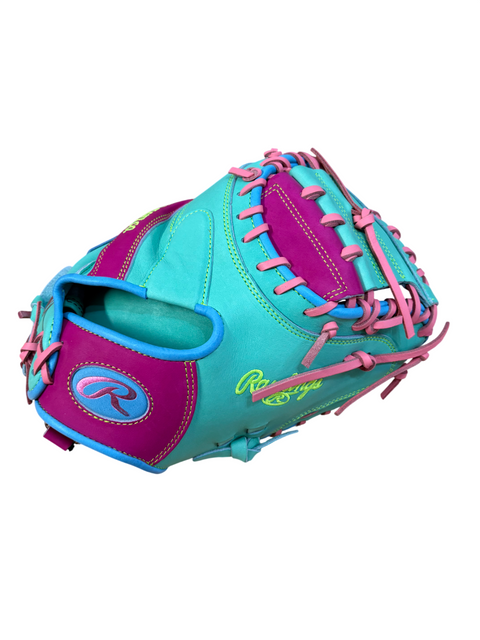 Heart of the Hide 34" Catchers Mitt RHT