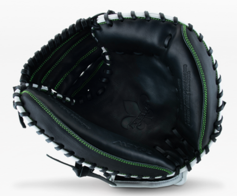 Krewe M Type 225C1 32.50" Solid Web Catcher's Mitt RHT